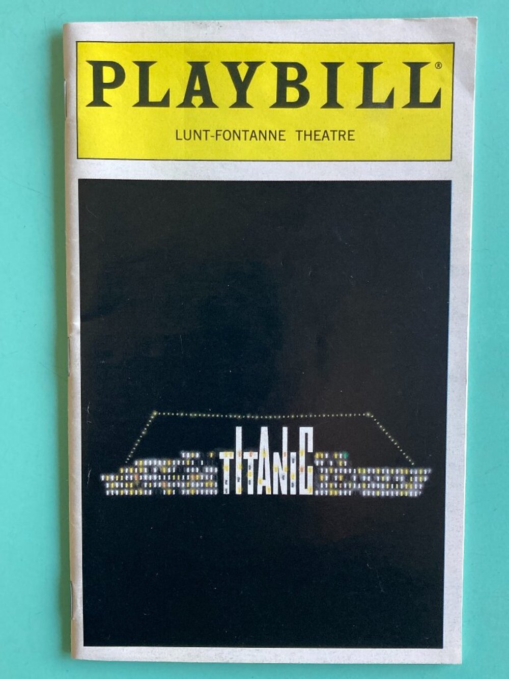 Signed Playbill Titanic by 17 Original Broadway Cast April 1997 Michael Cerveris